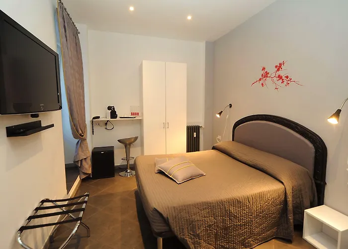 Onetime Guest house 4*