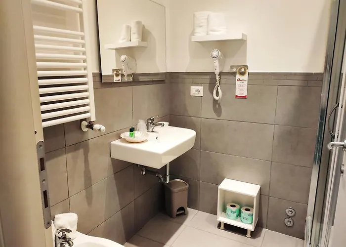 Onetime Guest house 4*